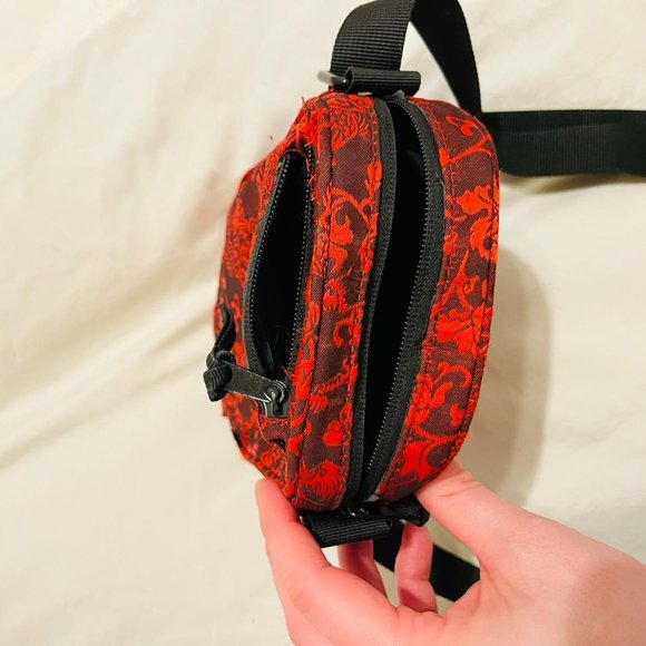 Dragon Embroidered Adjustable Crossbody Shoulder Bag, Urban Outfitters - Picture 6 of 8